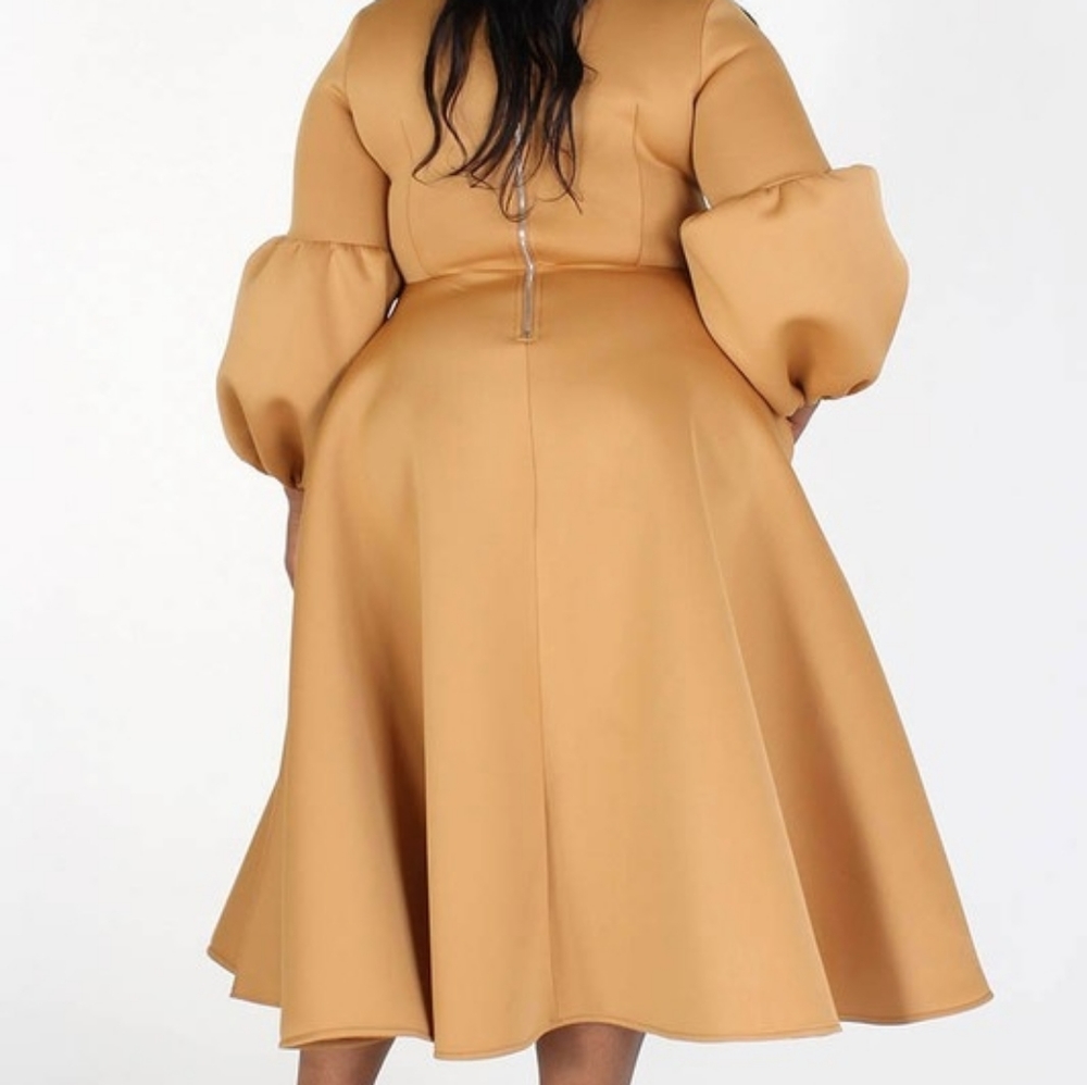 Tan Bow Dress - Picture 3 of 3
